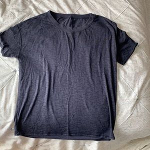 Lululemon black shirt